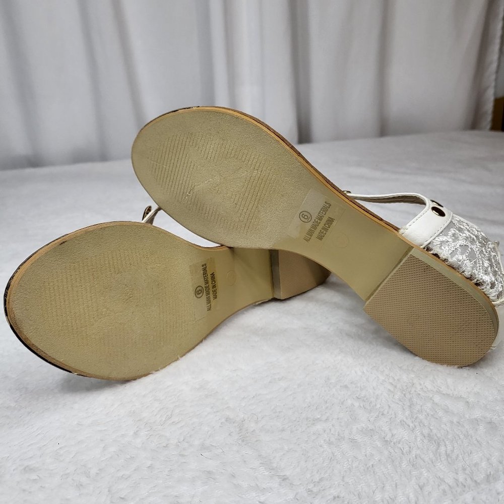 SilverDew White Summer Sandals Faux Fur Pom Poms - Picture 9 of 9